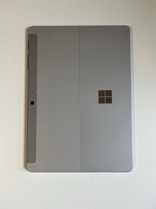 Tablet / PC Microsoft Surface Go 2  Plateada