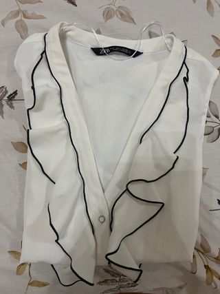 Blusa Zara sin mangas