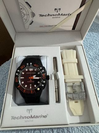 Reloj Technomarine 