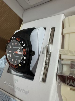 Reloj Technomarine 