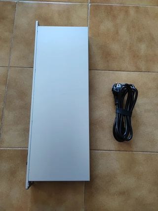 Ubiquiti UniFi USG-PRO-4 Gateway