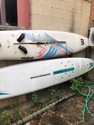 2 tablas windsurf Mistral + accesorios