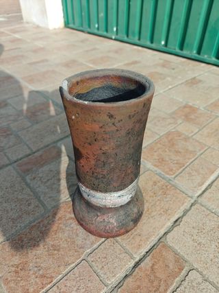 Jarrón antiguo de cerámica