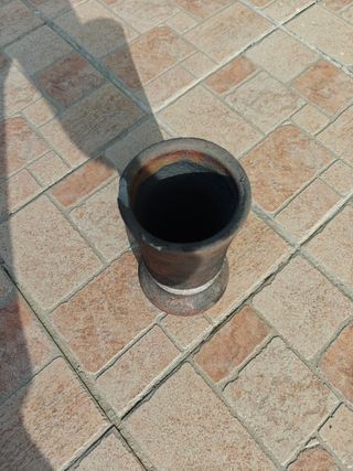 Jarrón antiguo de cerámica