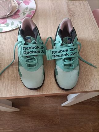 Zapatillas Reebok halterofilia - talla 37,5