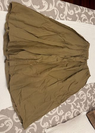 Falda larga medieval
