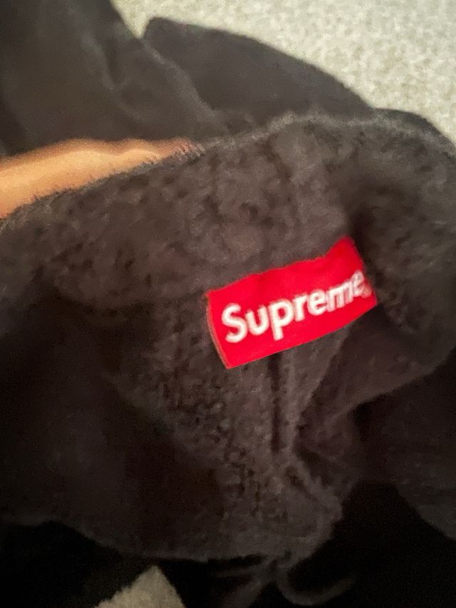 Shorts Supreme negros