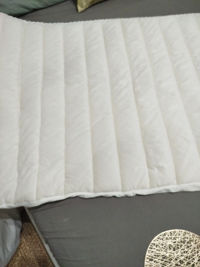 FUNDA PER CAPÇAL LLIT.
Cambia tu habitación
Funda