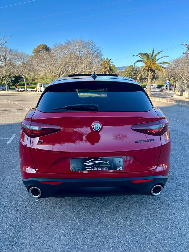 Alfa Romeo Stelvio 2.0 Petrol 206kW (280CV) First Ed.II Q4