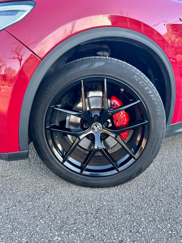 Alfa Romeo Stelvio 2.0 Petrol 206kW (280CV) First Ed.II Q4