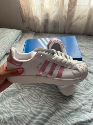 Adidas Superstar - Tenis Rosa y Blanco