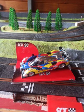 Scalextric Peugeot 908 Le Mans