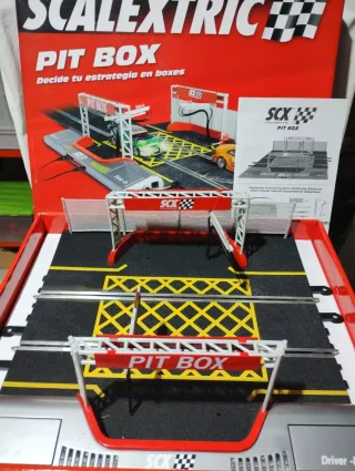 Scalextric SI ENVIO Pit Box analogico