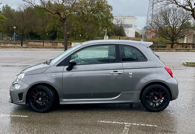 ABARTH 500 1.4 16v T-Jet 595 118kW Pista E6D
