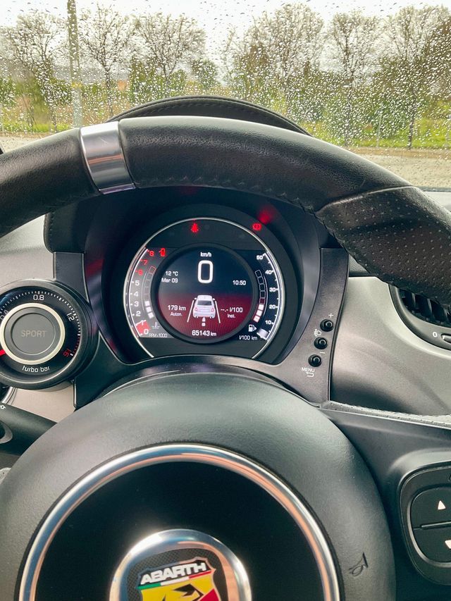 ABARTH 500 1.4 16v T-Jet 595 118kW Pista E6D