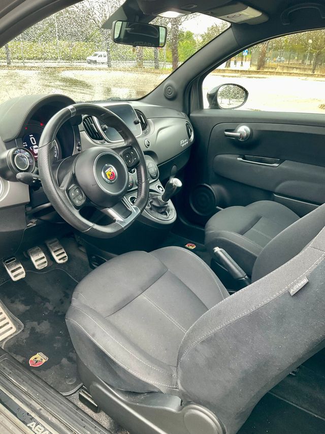 ABARTH 500 1.4 16v T-Jet 595 118kW Pista E6D