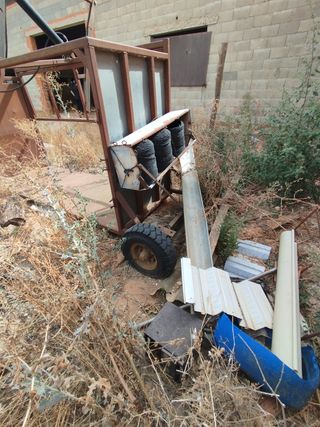 Remolque Agrupador pacas paja