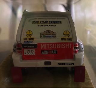 Mitsubishi Pajero Dakar 1998 1:43 NOREV