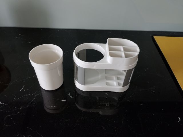 NUEVO.ORGANIZADOR CEPILLOS DE DIENTES CON VASO.