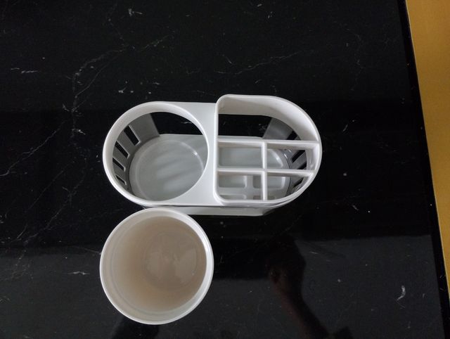 NUEVO.ORGANIZADOR CEPILLOS DE DIENTES CON VASO.