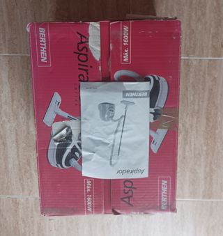 Aspiradora Berthen c/accesorios