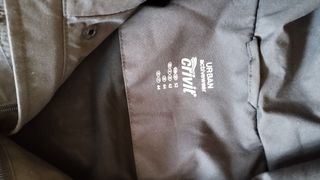 Parka 3/4 Decathlon gris talla 52