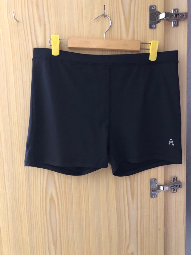 Shorts deportivos negros 44