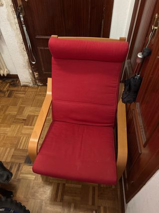 Sillón rojo madera - Cómodo y acogedor