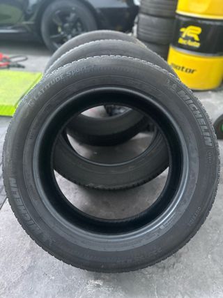 Neumáticos prácticamente nuevos MICHELIN