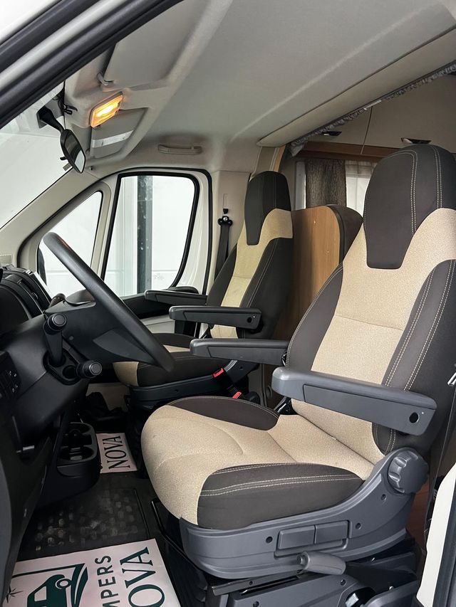 Autocaravana 7 plazas FIAT Ducato 2019 MC LOUIS 