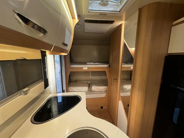 Autocaravana 7 plazas FIAT Ducato 2019 MC LOUIS 
