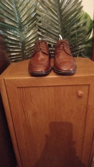 Zapatos de vestir marrones