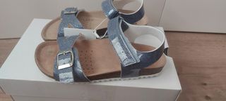 Sandálias Geox G Adriel girl C ( ler anotações