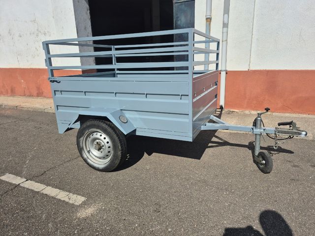 Remolque ligero galvanizado