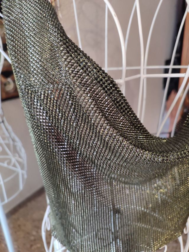 Top brillo festivalero negro cobre.