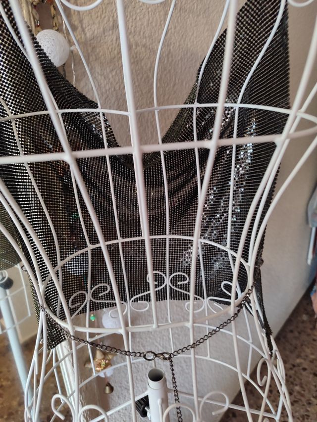 Top brillo festivalero negro cobre.