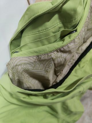 Chaqueta Quechua verde pistacho  talla L