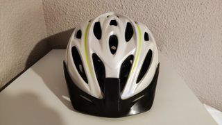 Casco bici blanco c/visera