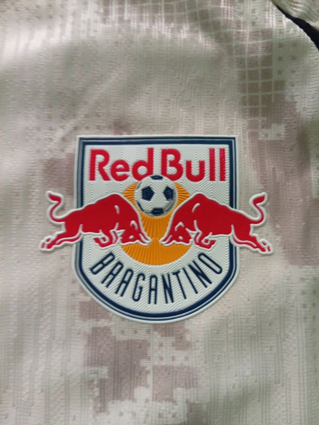 Camiseta red bull bragatino - Beige /blanca