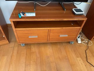 Mueble salón madera marrón