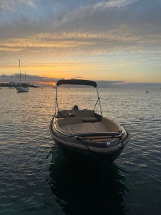 Barco Mareti 500 open classic full black 15CV