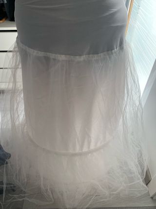 Cancan blanco novia