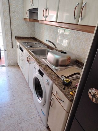 MONTAJE Y DESMONTAJE DE  MUEBLES ETC.