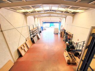 Nave industrial en venta en Zona Industrial en Paracuellos de Jarama