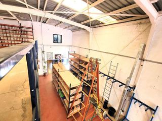 Nave industrial en venta en Zona Industrial en Paracuellos de Jarama