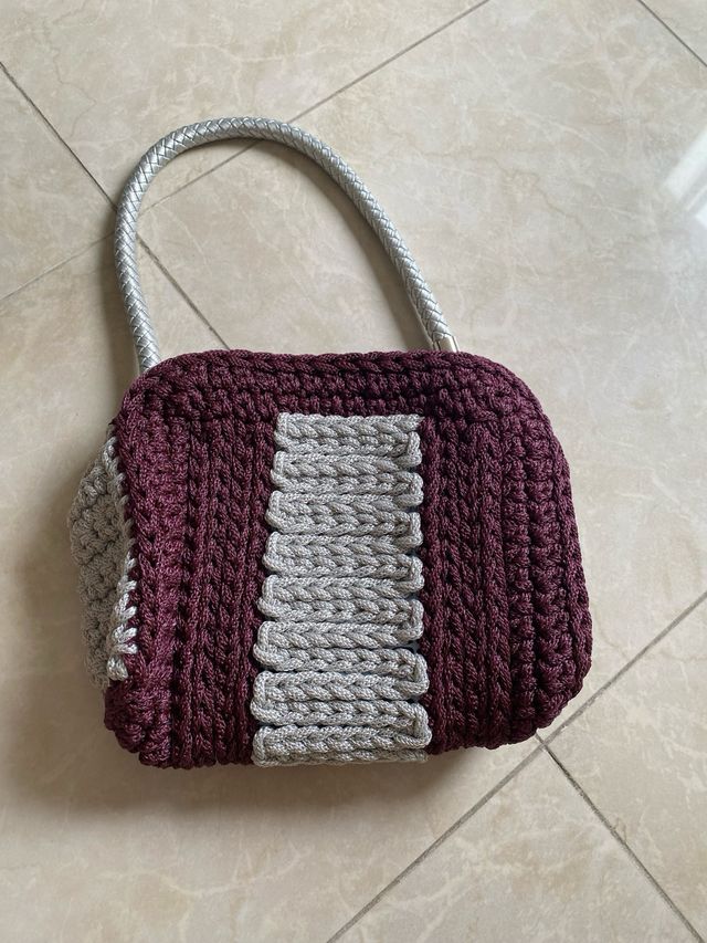 Borsa uncinetto lilla e grigio