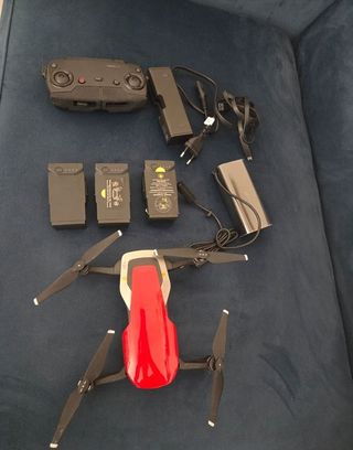 Dron DJI Mavic Air 4K y 4 baterías