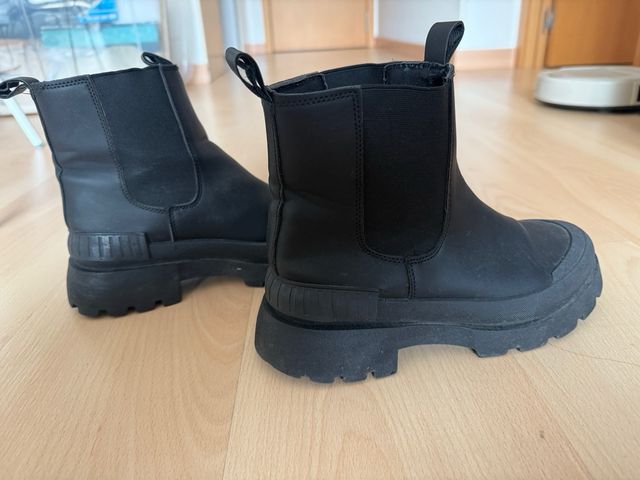 Botas negras militares - lluvia