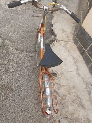 Bicicleta BH antigua azul Y marrón pequeña