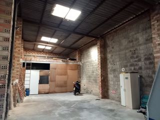 Garaje en venta en Silla